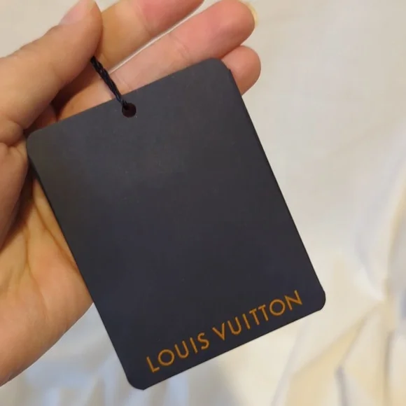 Authentic Louis Vuitton jewelry bags (2) with matching ribbon, note card,receipt - Picture 3 of 6